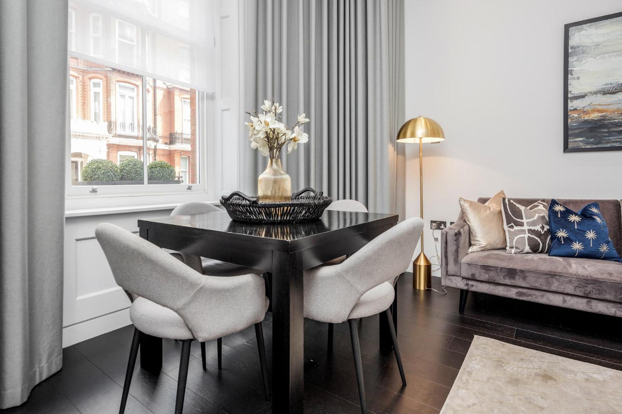 The Mayfair Residence Londra Exterior foto